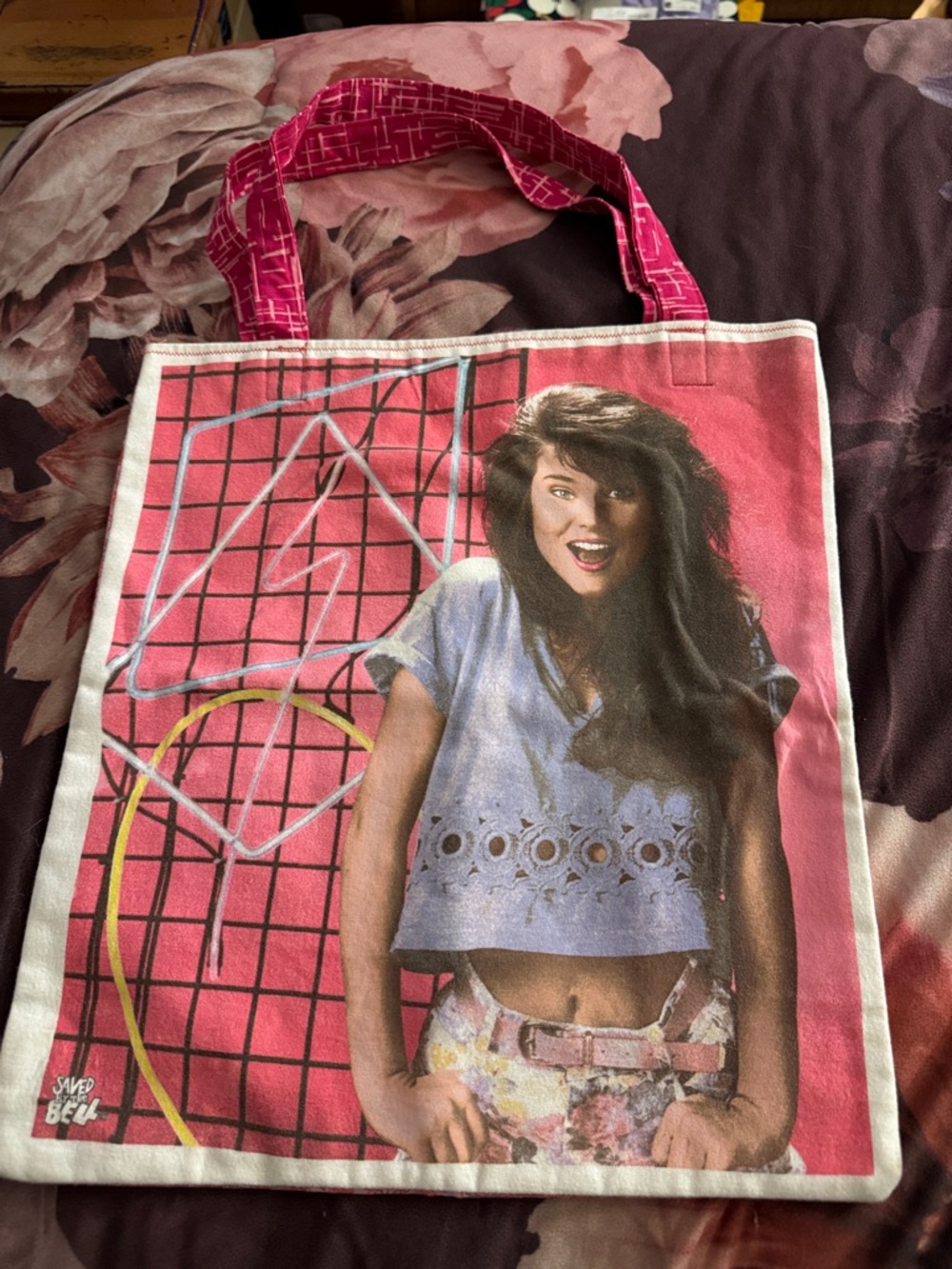Pink Graphic Tote Bag with SBTB Kelly Kapowski / Tiffani Thiessen Screened Photo